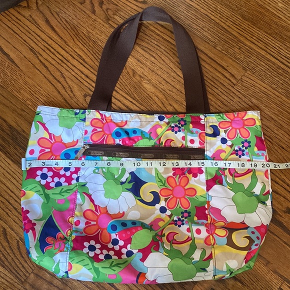 LESPORTSAC Flower 🌸 Power duffle and tote bag - multi color (set of 2) - Picture 7 of 10